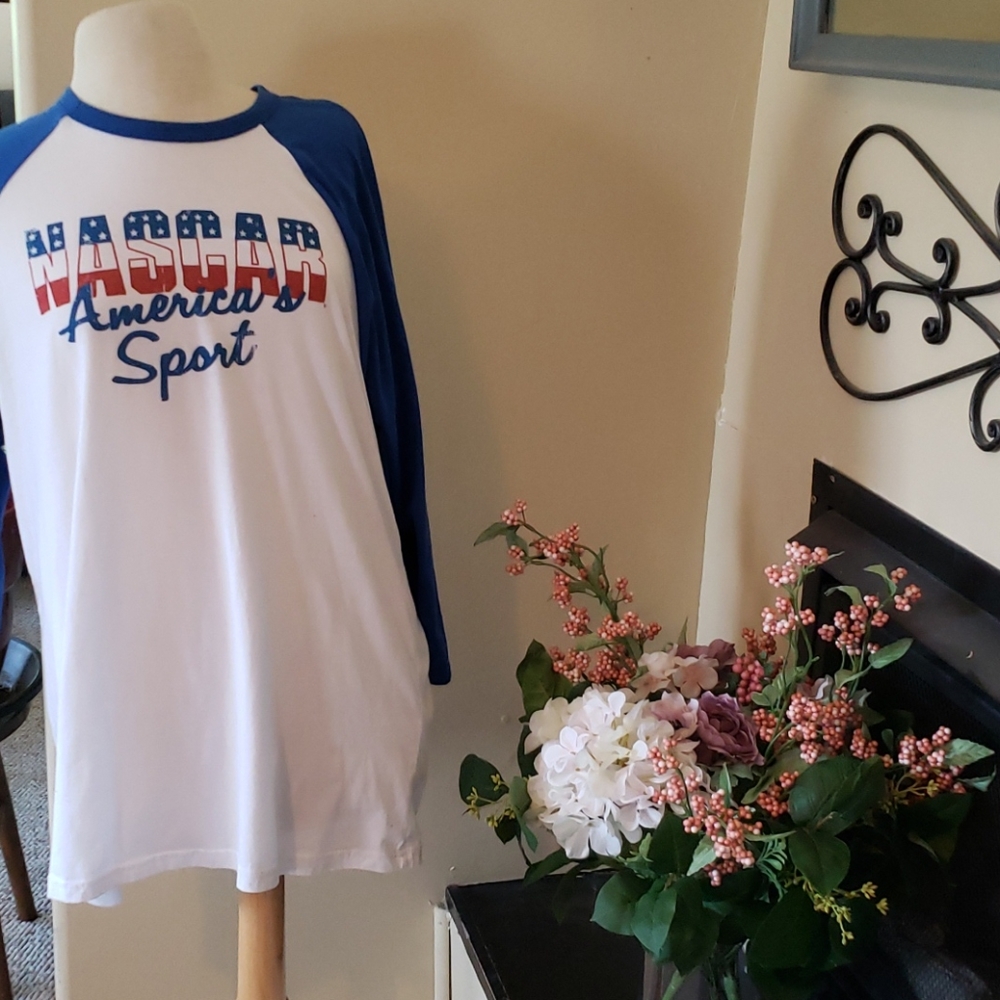 Women's plus size shirt